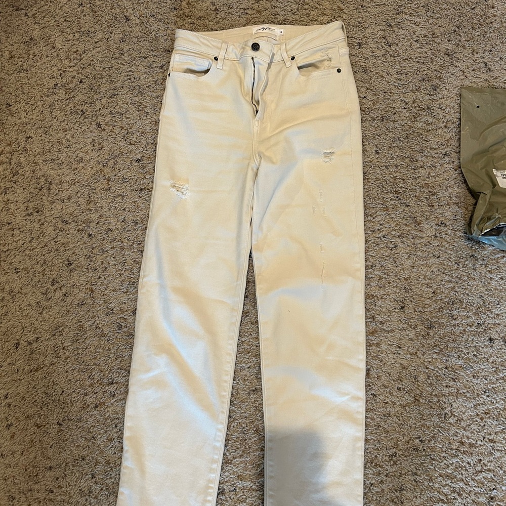 Carly jeans. Chrissy distressed straight leg sea salt size 5